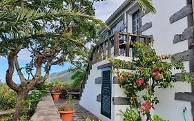 Casa Do Gato Preto